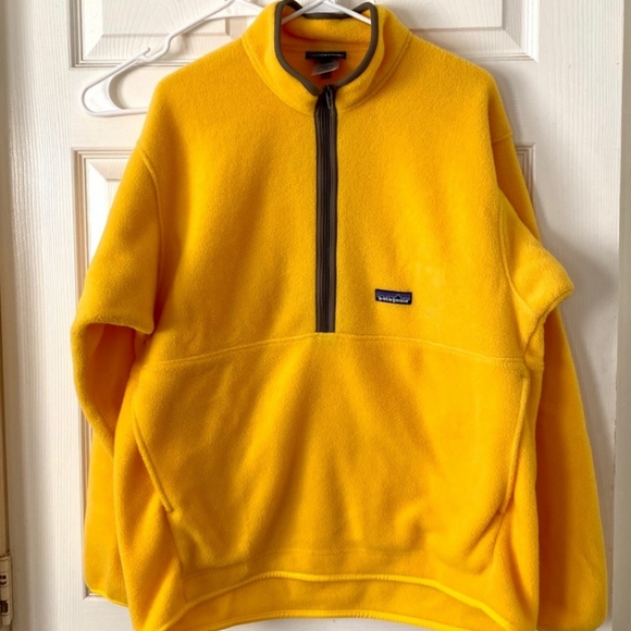 Patagonia Tops - Patagonia synchilla yellow/gold size large